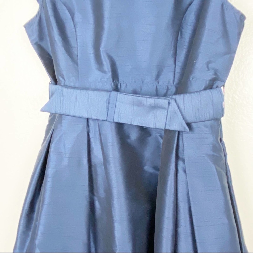 ESHAKTI Quincy Navy Belted Back Bow Lined Cap Sleeves Pleated Dress 0 Wedding - Picture 5 of 11